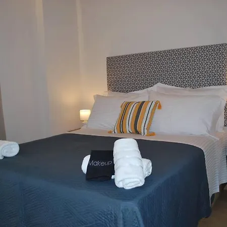 Fortress View דירה *