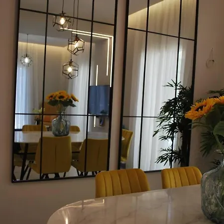 דירה Fortress View *